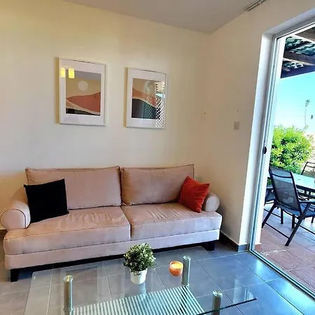 2 Bedroom Ground Floor