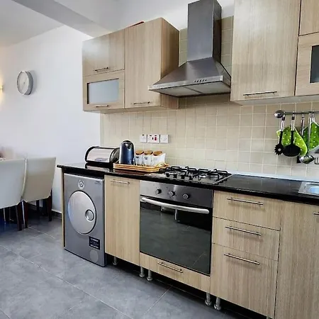 Apartment 2 Bedroom Ground Floor