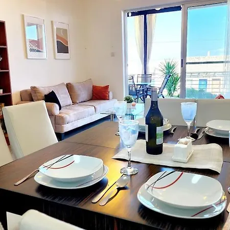 Апартаменты 2 Bedroom Ground Floor