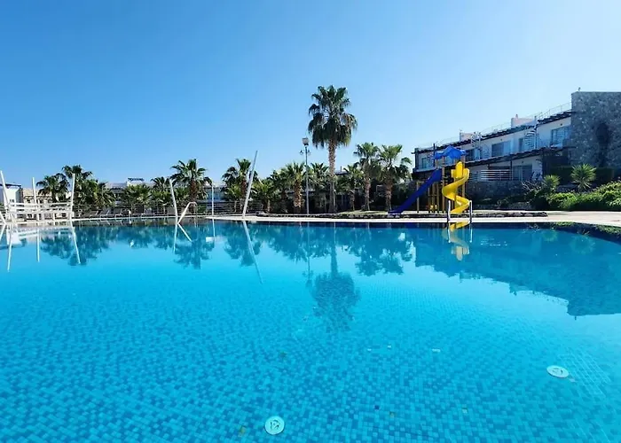 2 Bedroom Ground Floor * Kalogrea